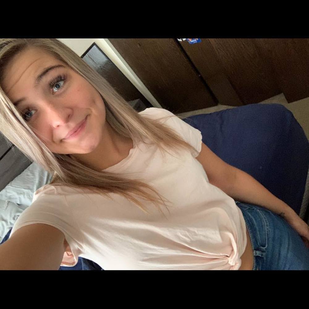 Meet your Posher, Victoria